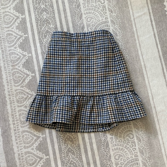 J.Crew Ruffle Mini Skirt in Houndstooth - Picture 6 of 15